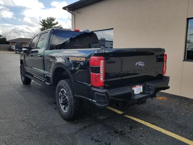 2023 ford f-250 lariat
