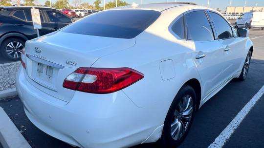 2013 Infiniti M
