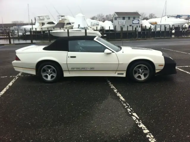 1990 chevrolet camaro iroc-z convertible 2-door 5.0l