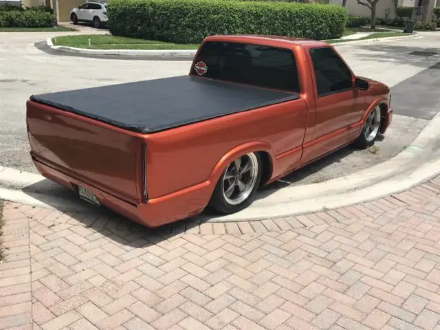 gmc sonoma bagged truck