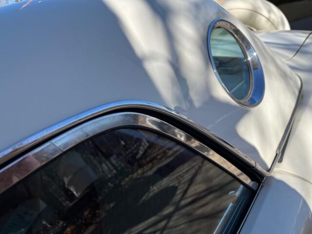 1956 ford thunderbird. white, automatic, v8, continental kit, red and white int