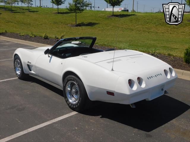 1974 chevrolet corvette base
