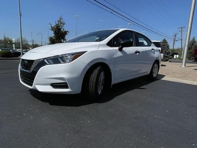 2020 nissan versa s sedan 4d in nicholasville, kentucky