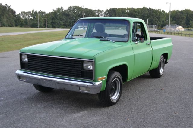 1982 square body gmc shortbed truck