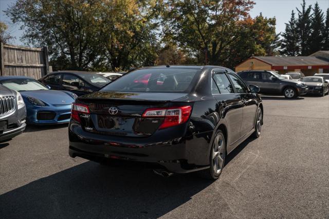 2012 toyota camry se