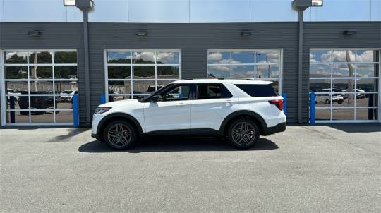 2025 Ford Explorer