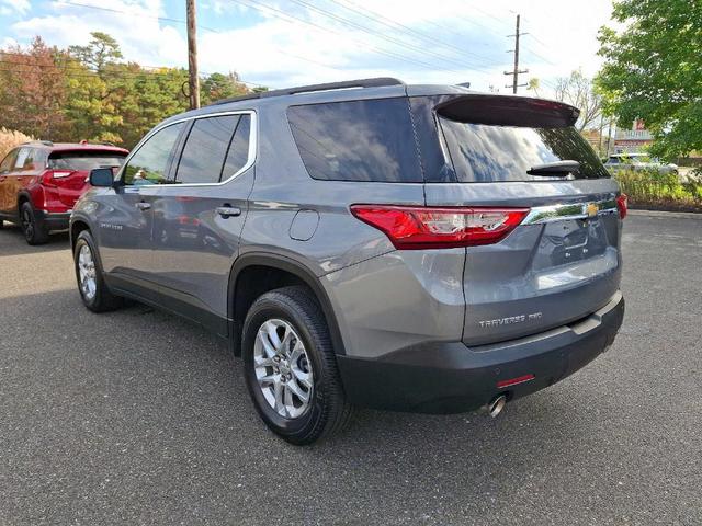 2021 chevrolet traverse lt leather