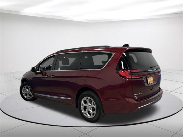 2023 chrysler pacifica limited