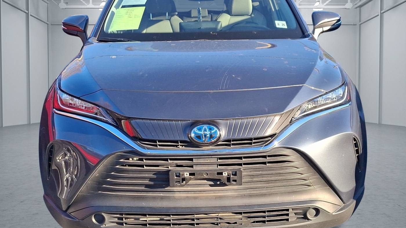 2021 toyota venza le