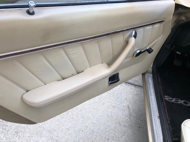 1977 datsun 280z, 2 seat sports car, rare 5 speed manual