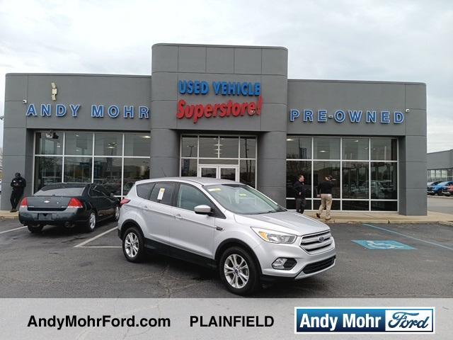 2019 ford escape se