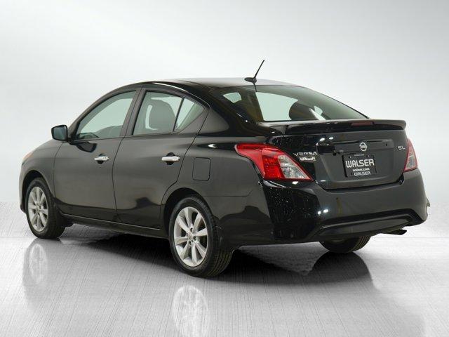 2016 nissan versa sl