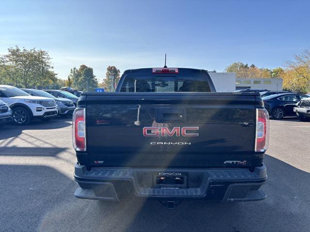 2022 gmc canyon base