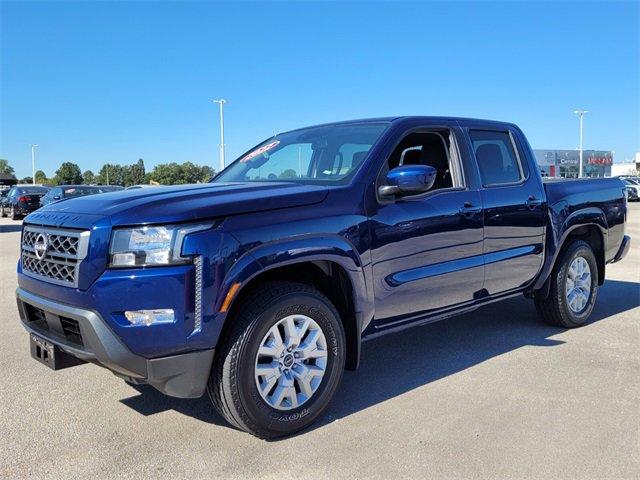 2022 nissan frontier sv