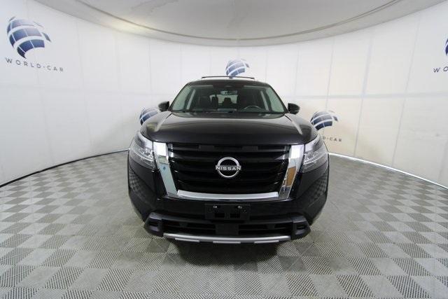 2023 nissan pathfinder sl