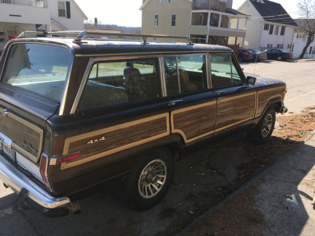 1988 jeep grand wagoneer, for restoration no reserve 119,753 miles, from texas