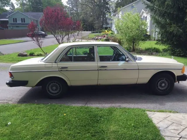 1982 mercedes 300d sedan diesel turbo 300 d td