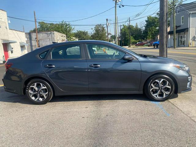 2021 kia forte fe