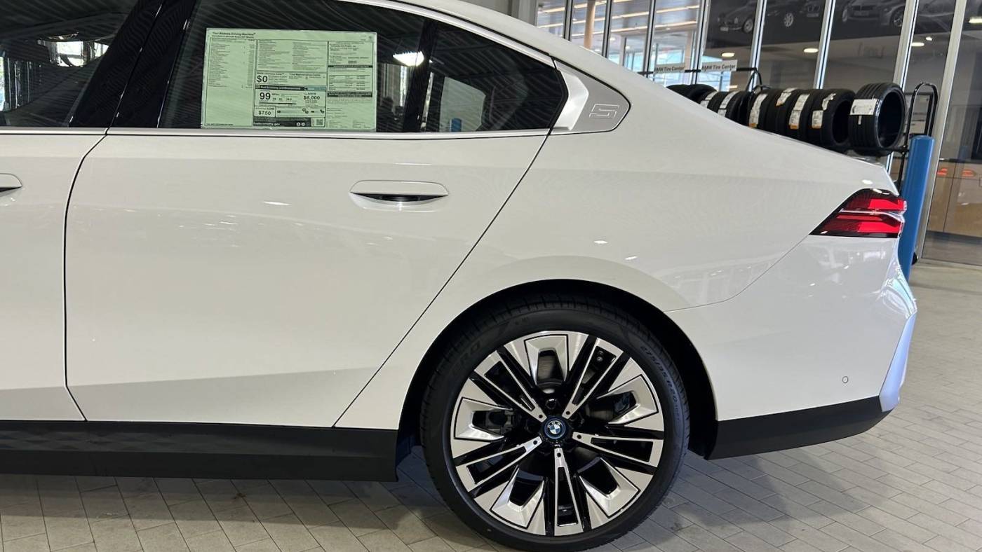 2024 bmw i5 edrive40