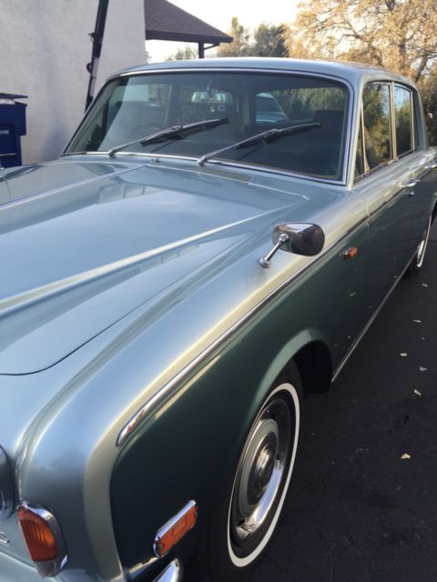 1972 classic rolls stunning color combo very low reserve this car must be sold