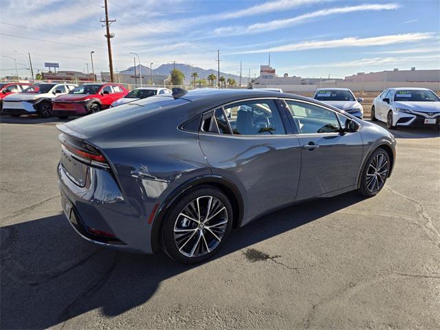 2024 toyota prius xle