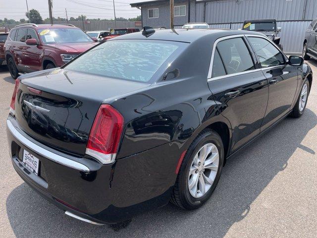 2015 chrysler 300 limited