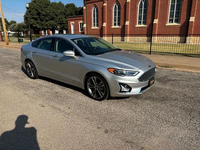 2019 ford fusion titanium
