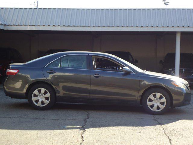 2009 toyota camry le