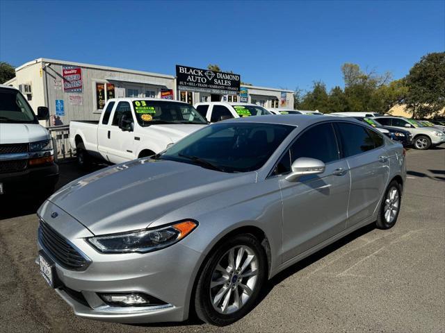 2017 ford fusion se