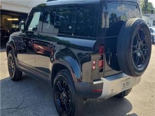 2024 Land Rover Defender 110 p300 s