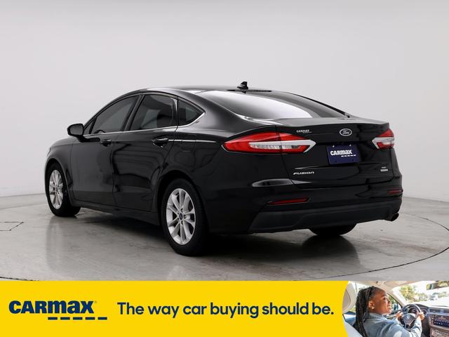 2020 ford fusion se