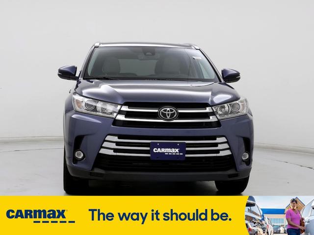2019 toyota highlander limited