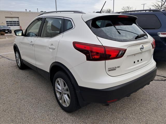 2017 nissan rogue sport sv