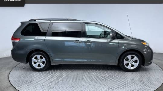 2014 Toyota Sienna