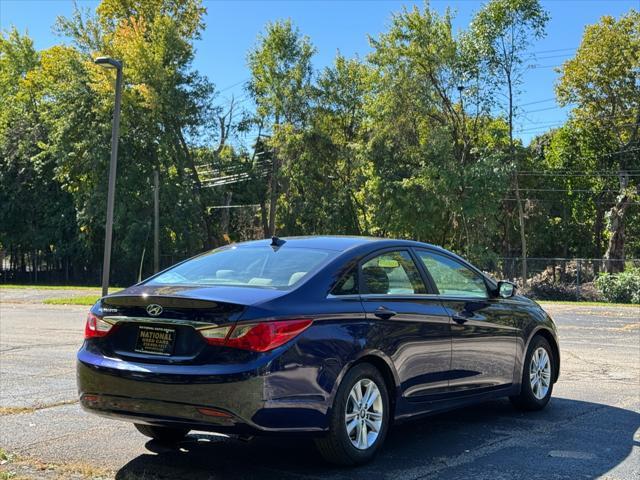 2013 hyundai sonata gls