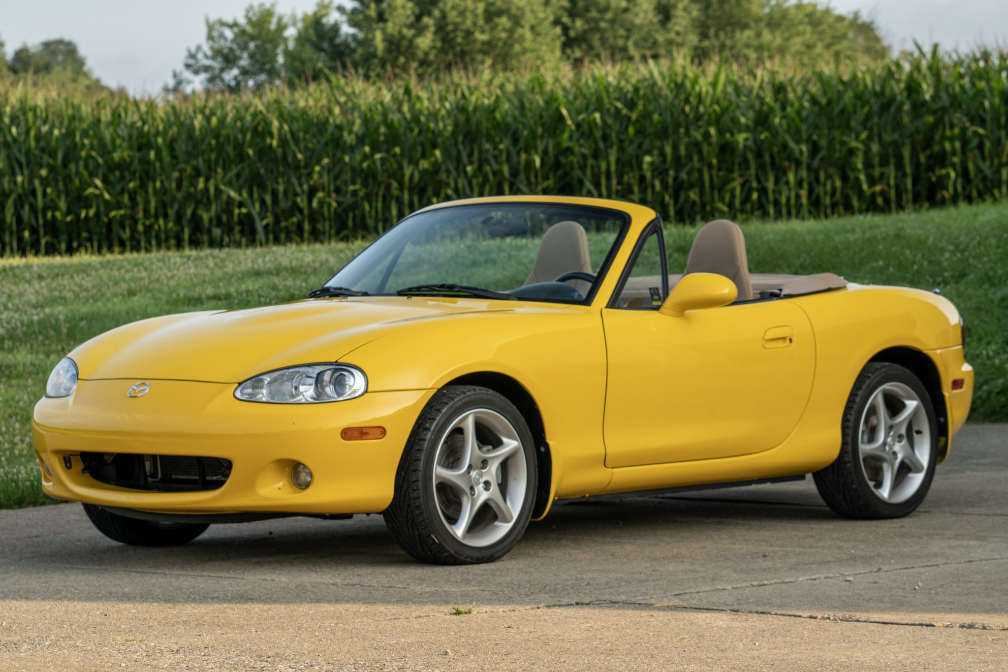 2002 mazda mx-5 miata ls 6-speed