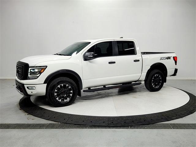 2023 nissan titan pro-4x