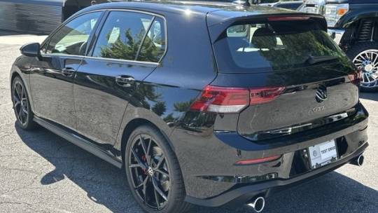 2024 Volkswagen Golf GTI se
