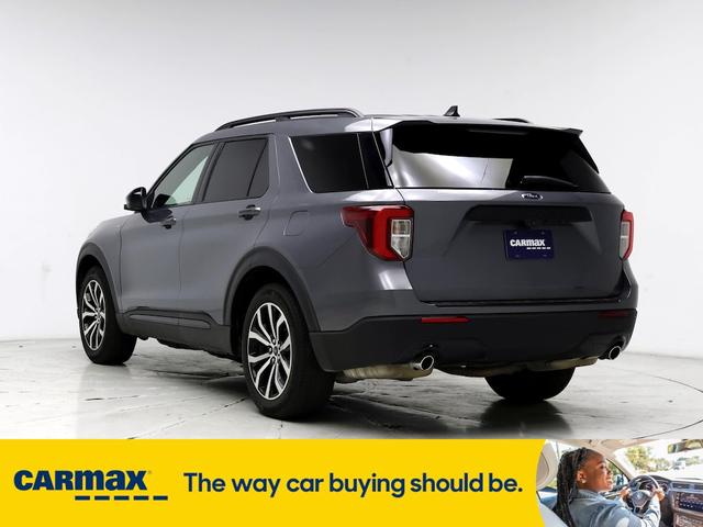 2022 ford explorer st-line