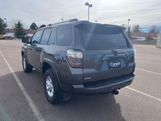 2022 toyota 4runner sr5