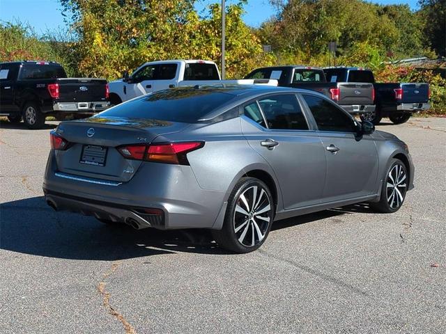 2020 nissan altima 2.5 sr