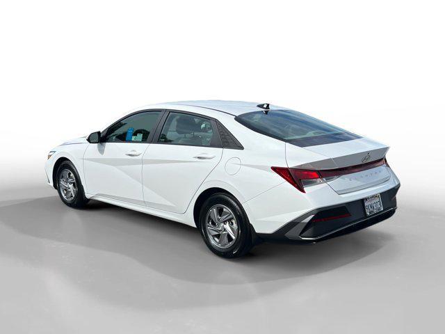2024 hyundai elantra se