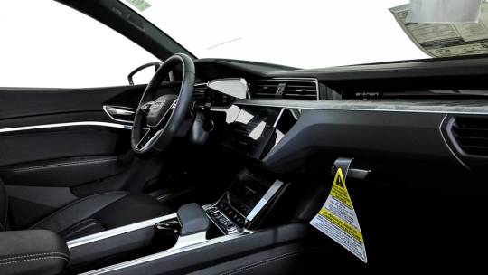 2024 Audi Q8 e-tron