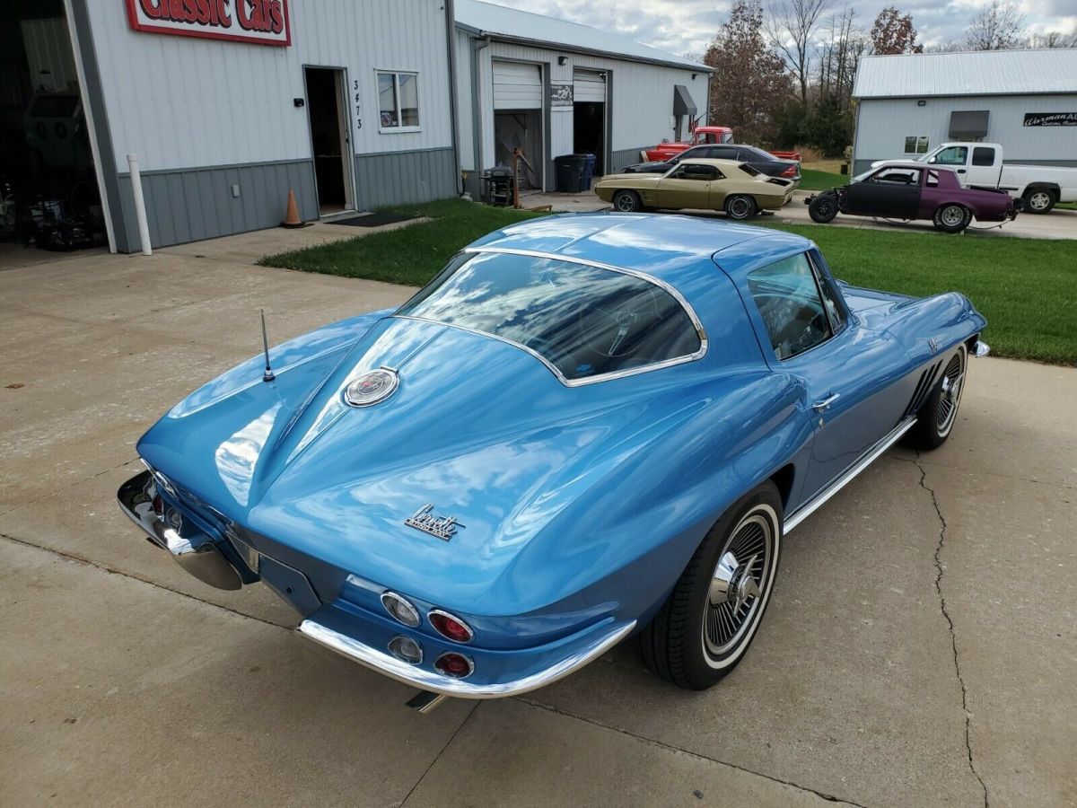 1966 corvette coupe 427/390hp factory ac ps pb knock offs teakwood wheel