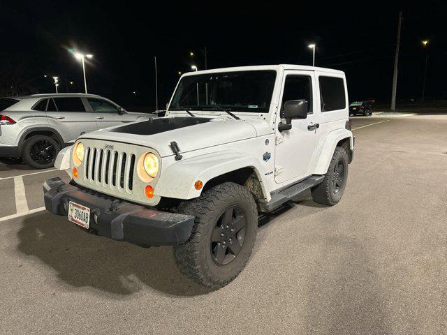 2012 jeep wrangler sahara