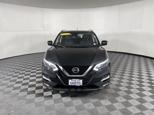 2021 nissan rogue sport sl