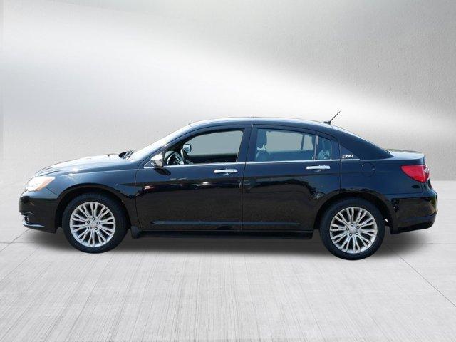2013 chrysler 200 limited