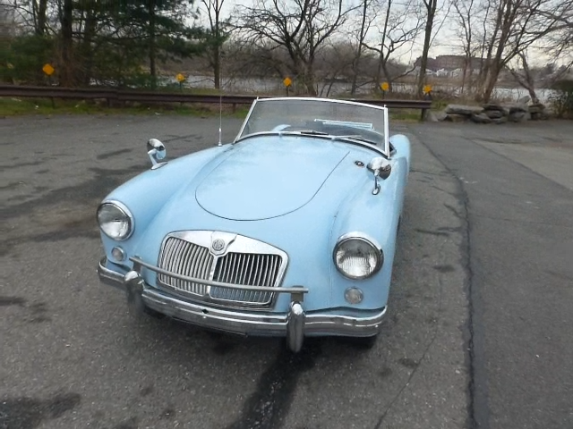 1957 mg mga decent driver