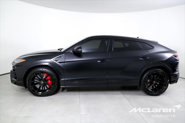 2022 lamborghini urus graphite capsule