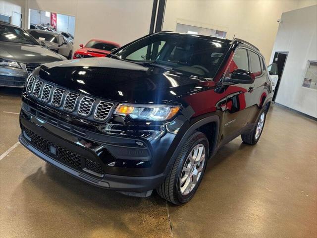 2023 jeep compass latitude lux